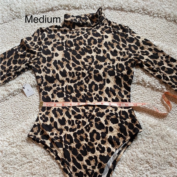 Black Brown Leopard bodysuit long sleeve mock neck NWT small and medium - Picture 11 of 13